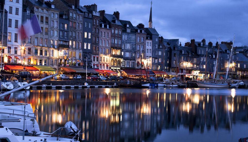 Le Central Honfleur Kültér fotó